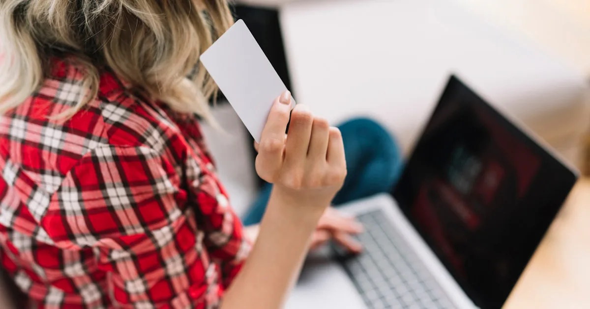 faux profils sur les sites de rencontre